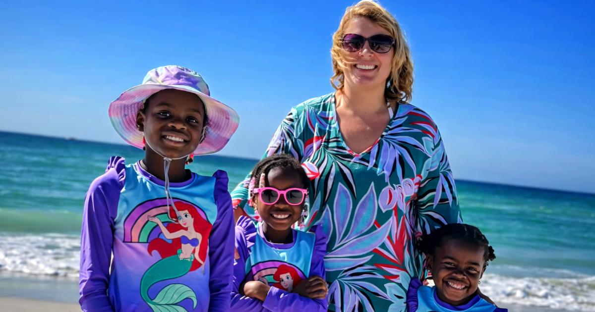 Social Worker Adopts Three Sisters So They Won't Be Separated